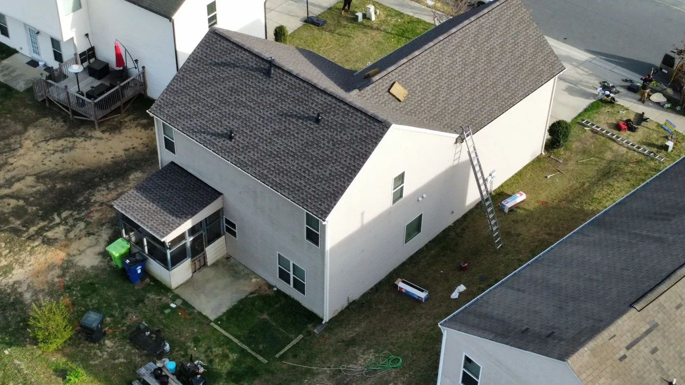 Top rated roofing work by Lamar Homes